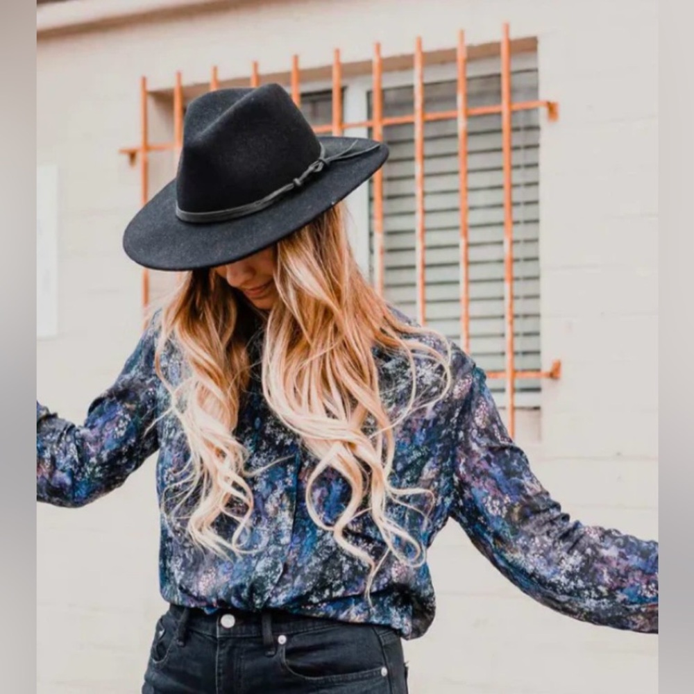 Wyeth Billie Hat In Black with Band EUC Anthropologie